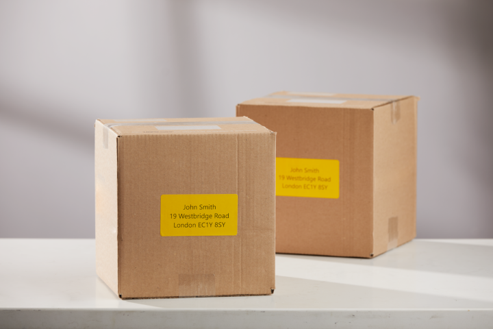 Dymo 2133400 Name badge yellow 54x101mm also suitable as a warning label on boxes Dymo 2133400 Name badge yellow 54x101mm also suitable as a warning label on boxes