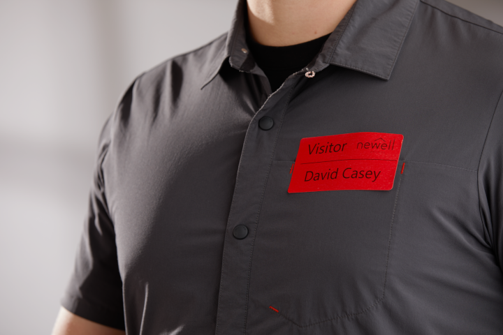 Dymo 2133399 Name badge red 54x101mm Dymo 2133399 Name badge red 54x101mm
