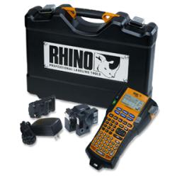 The Dymo RHINO 5200 suitcase set is filled with printer, battery, adapter and 2 tapes